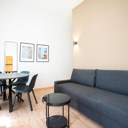 Modern 1-Bedroom Apartment Next To Praterstern Wien Eksteriør bilde