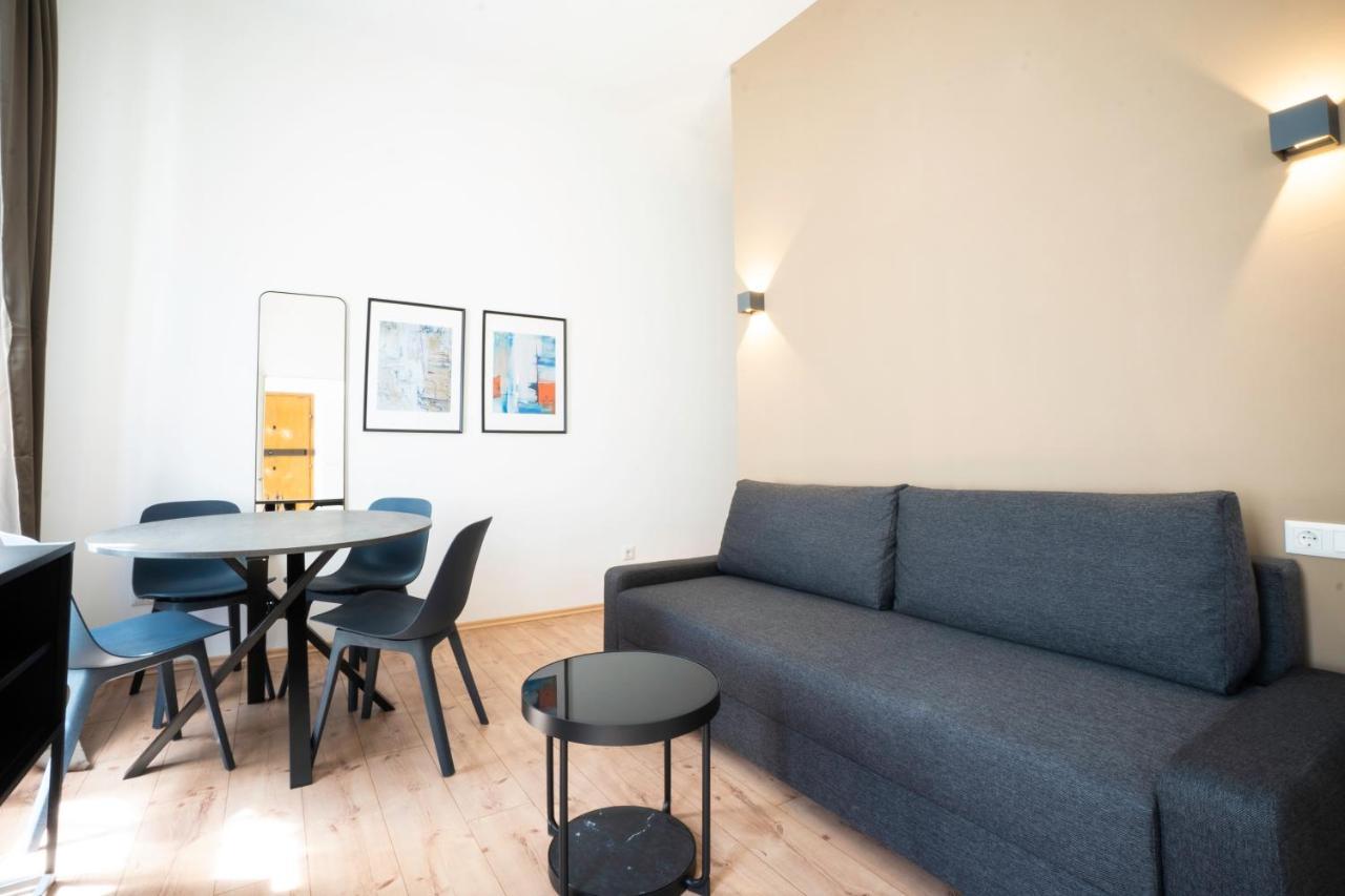 Modern 1-Bedroom Apartment Next To Praterstern Wien Eksteriør bilde