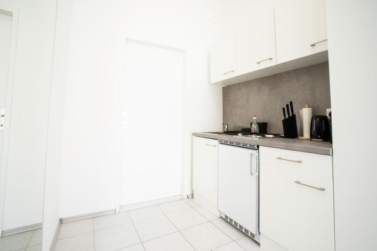 Modern 1-Bedroom Apartment Next To Praterstern Wien Eksteriør bilde